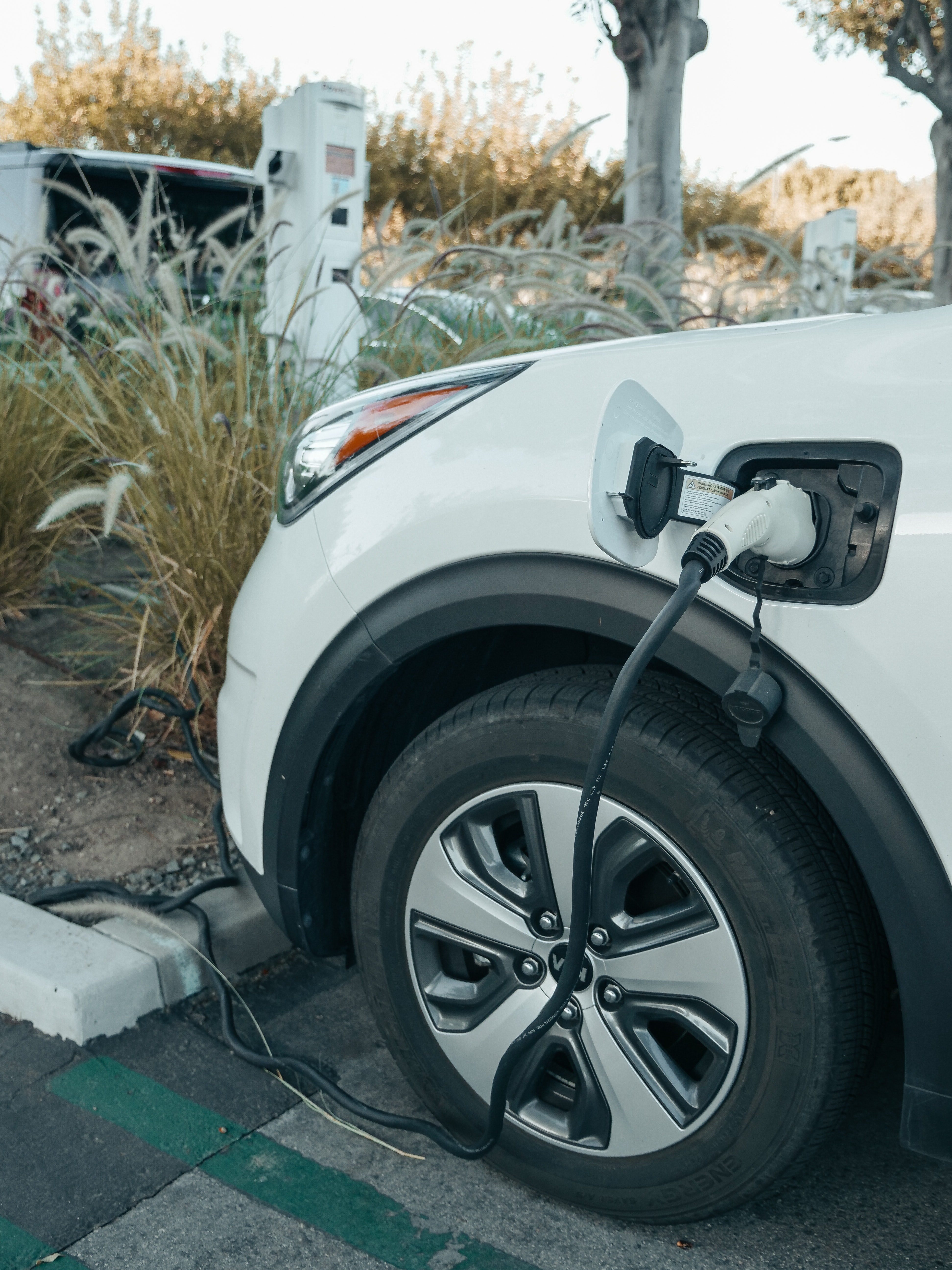 Statiq partners with NPCL to install EV charging stations