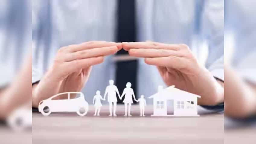 Term Insurance Policy: What should be the size of term insurance of a salaried person?