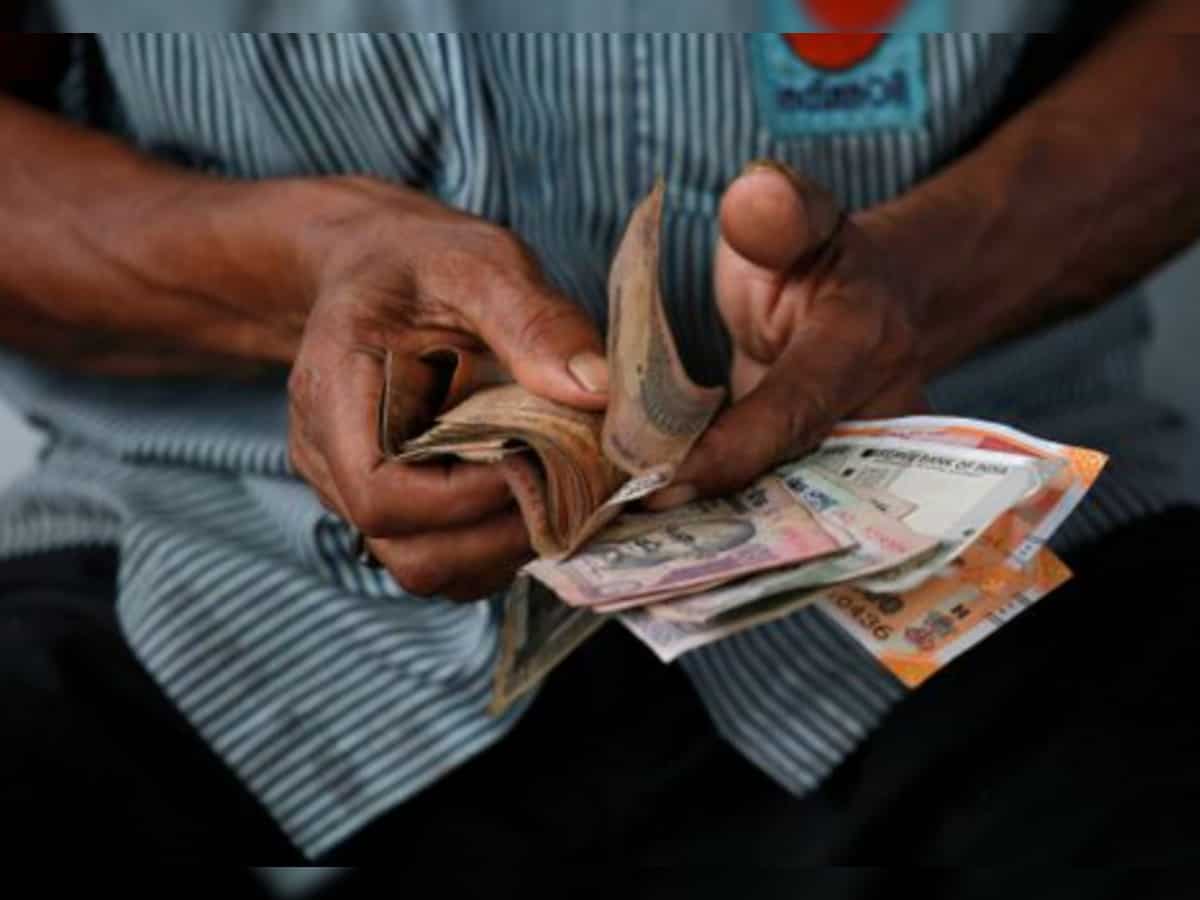 Rupee falls 8 paise to 83.21 against US dollar in early trade 