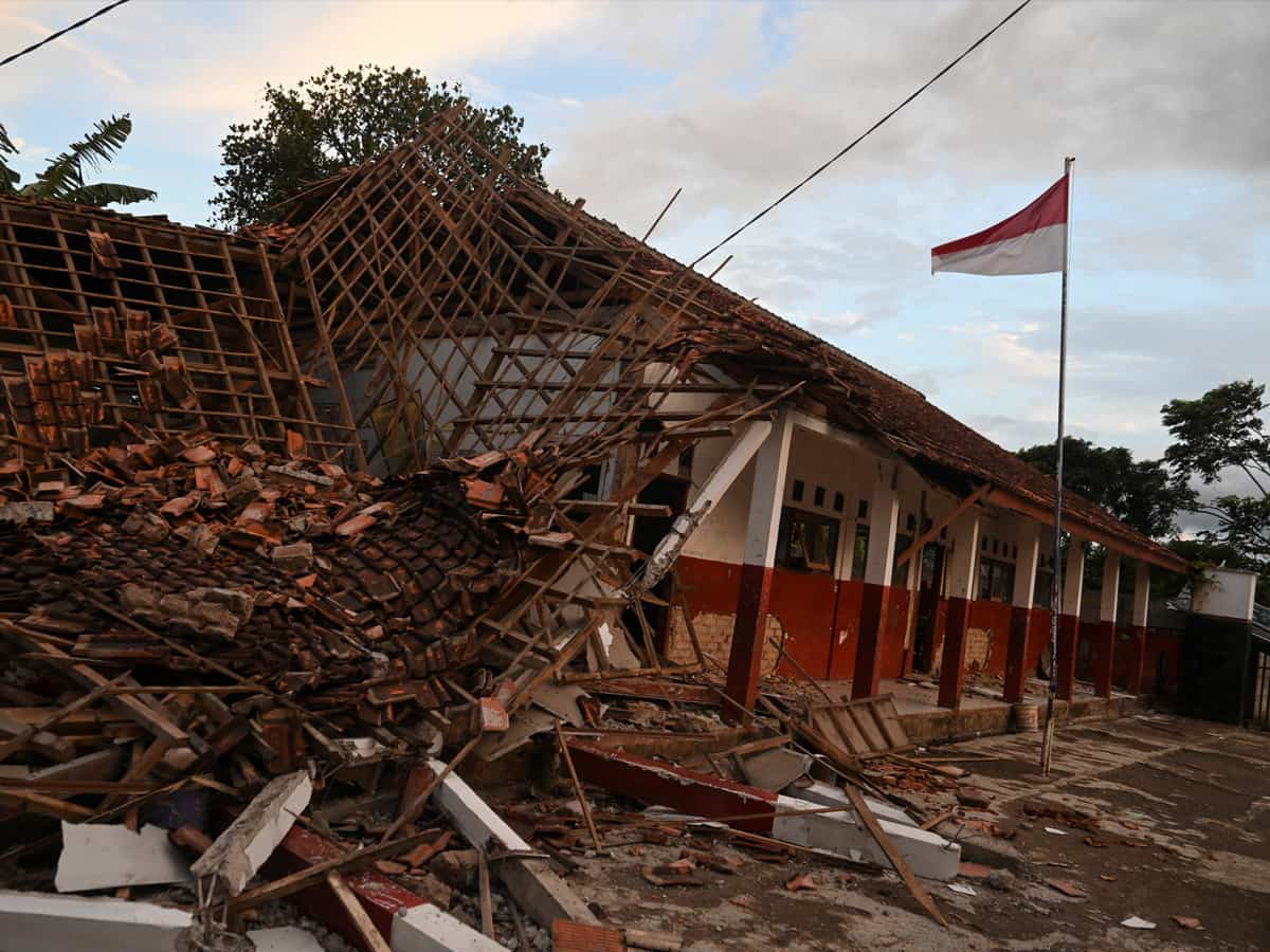 Strong 6.1-magnitude Earthquake Jolts Indonesia | Zee Business