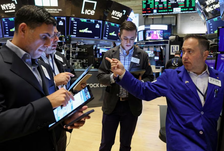 US yields hit 2007 levels as Fed signals, shutdown fears stoke angst