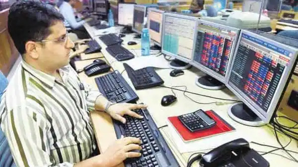 Money laundering via illicit trade hovering at 5%