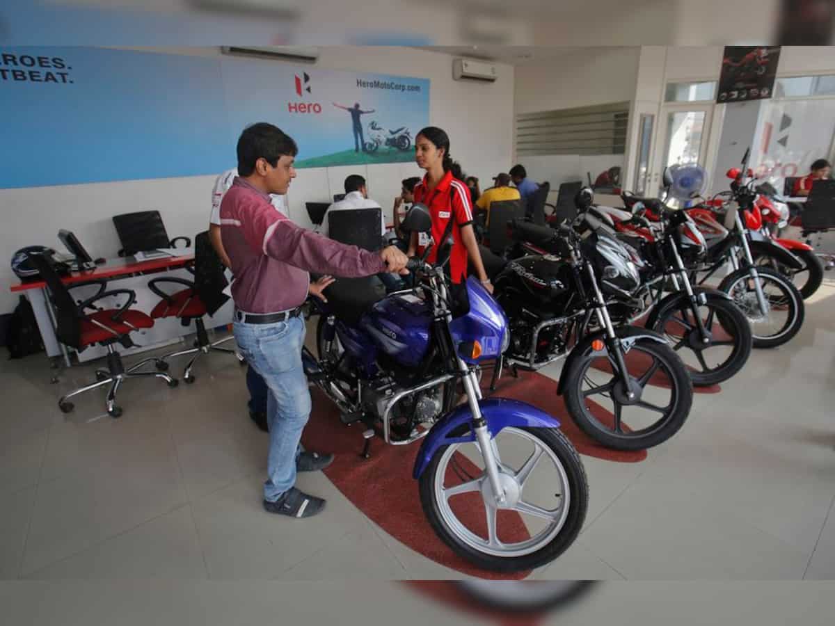Hero MotoCorp to hike prices of select models by 1% from October 3