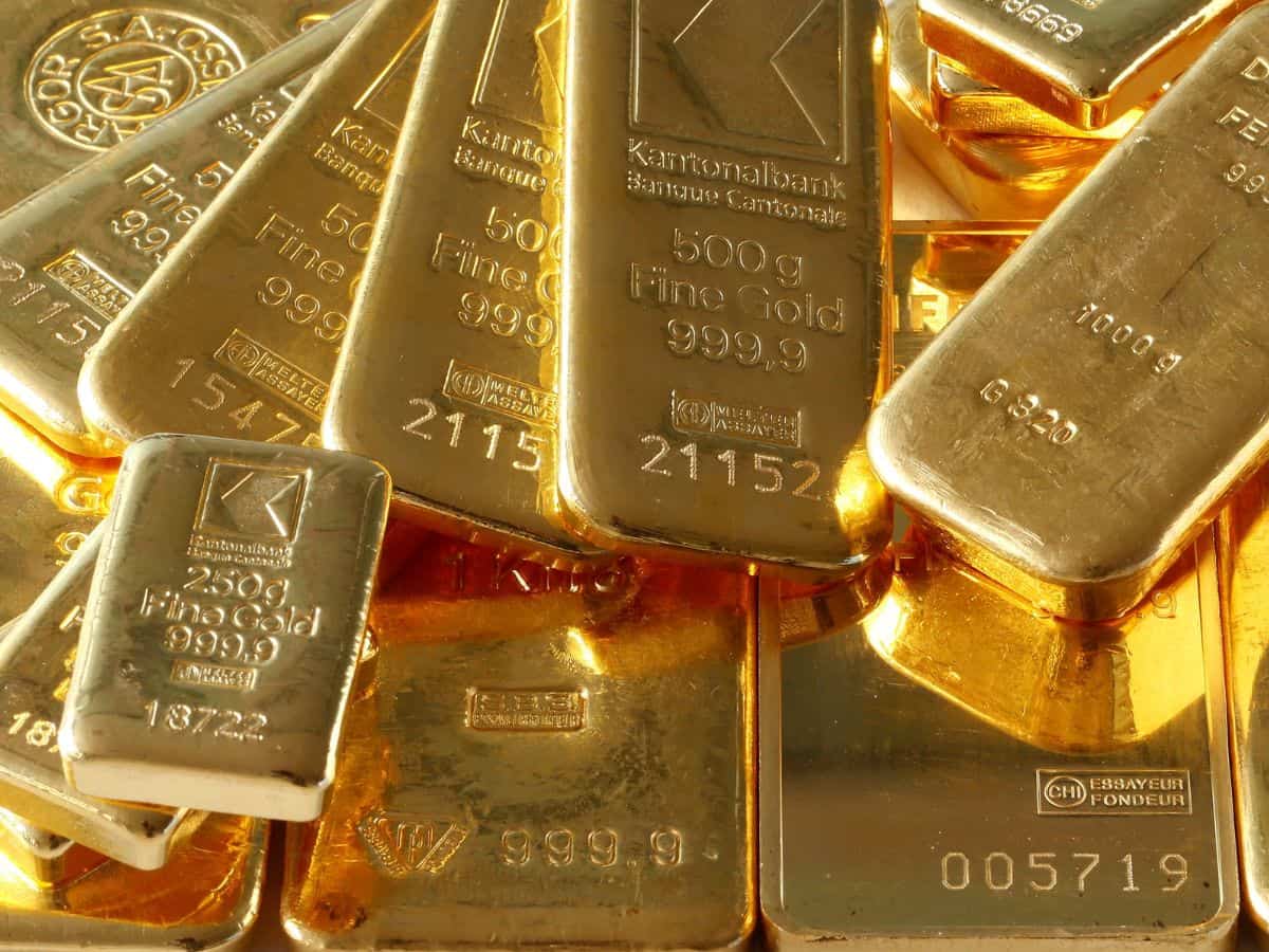 Gandhi Jayanti holiday: MCX to remain shut today; trading in gold ...