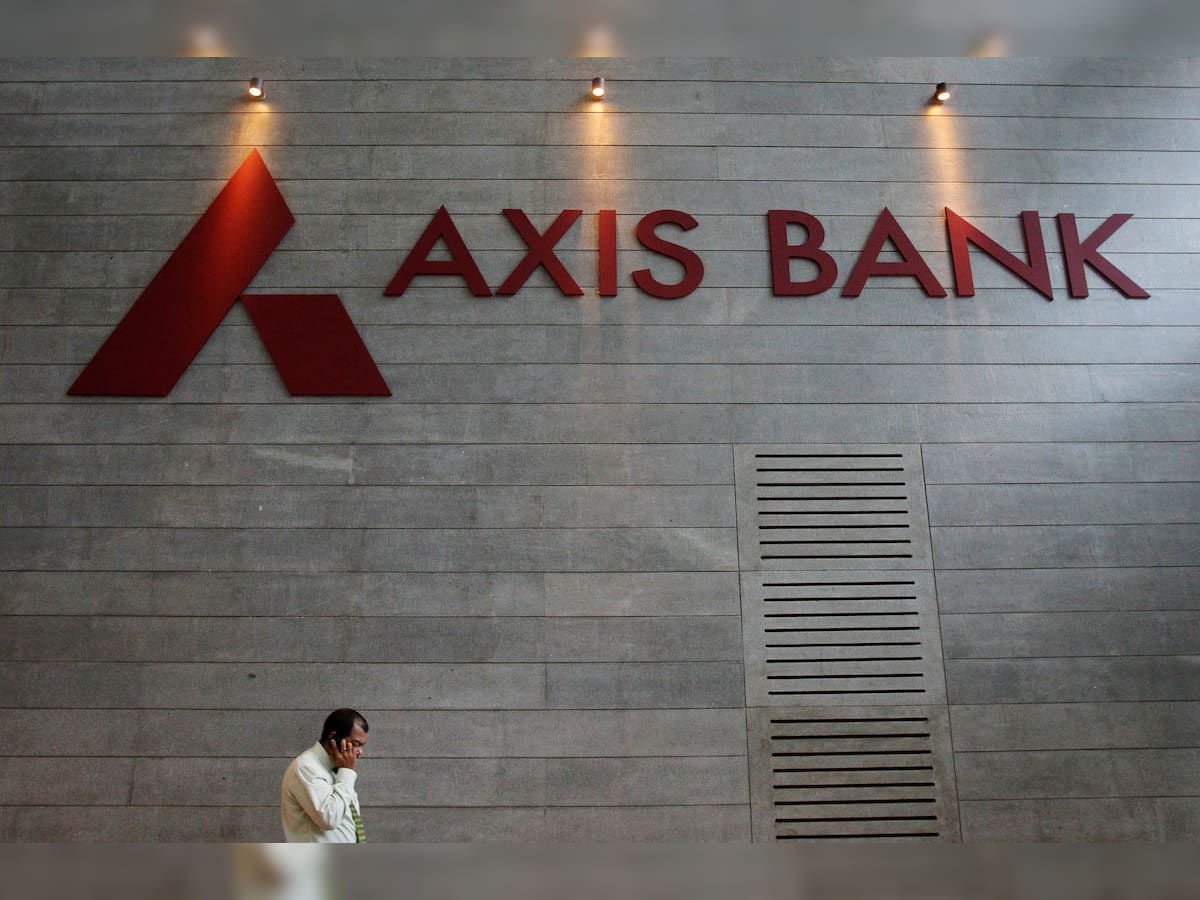 Axis Bank invests Rs 300 crore in CESC's NCD issue