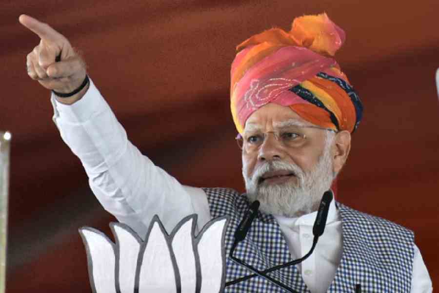 PM Modi Lashes Out at the Gehlot Government Over The Red Diary