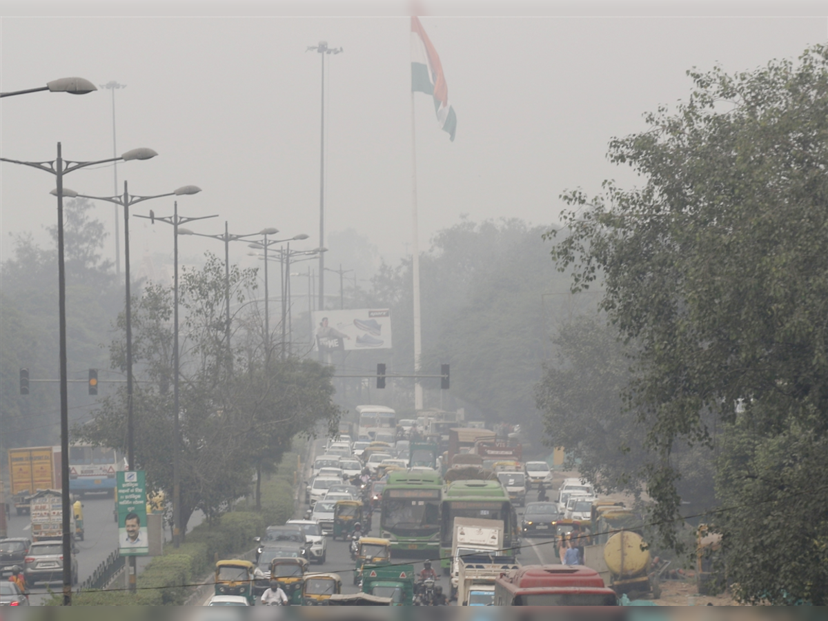 Delhi's air quality turns 'poor', minimum temperature at 20.9 degree Celsius 
