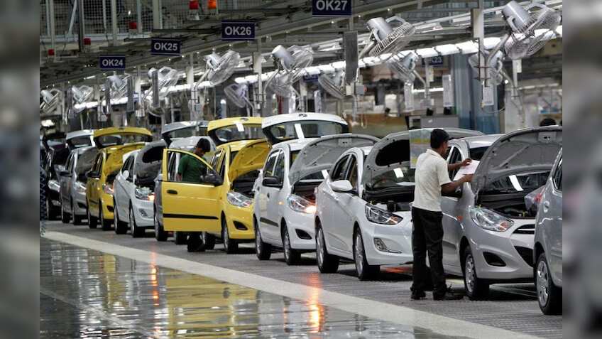 Automobile retail sales jump 20% in September as demand soars in festive season