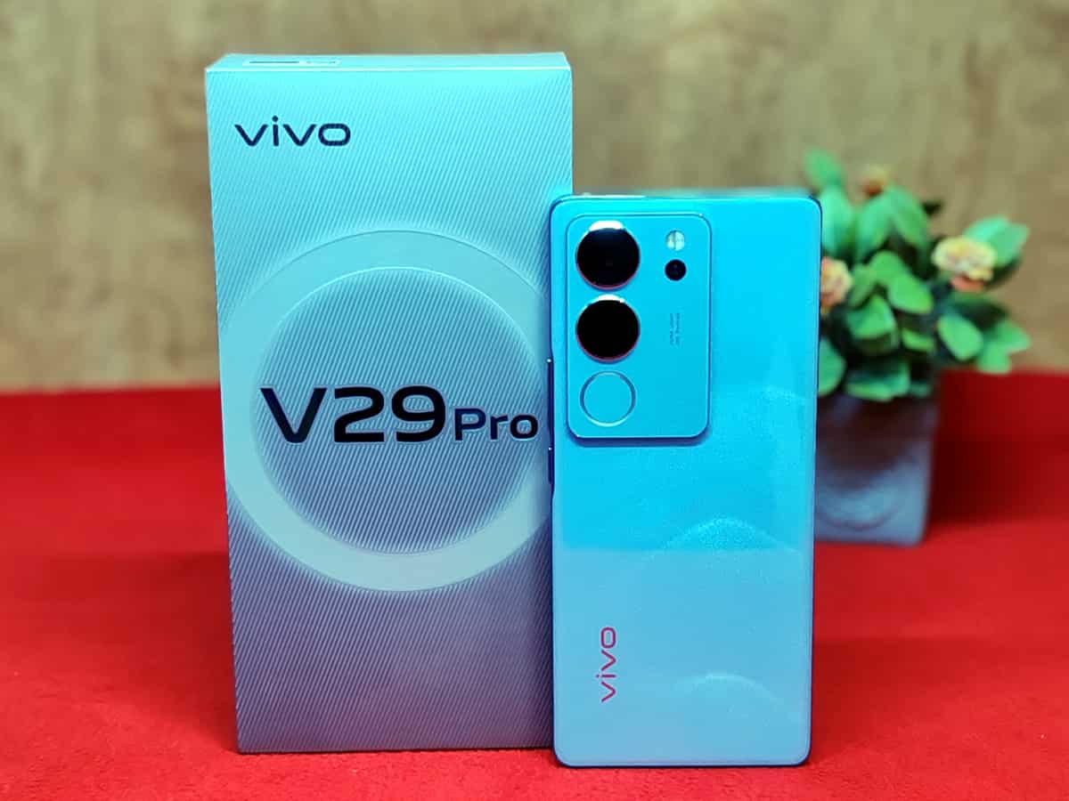 Vivo V29 Pro Review: Another good-looking smartphone from the house of Vivo