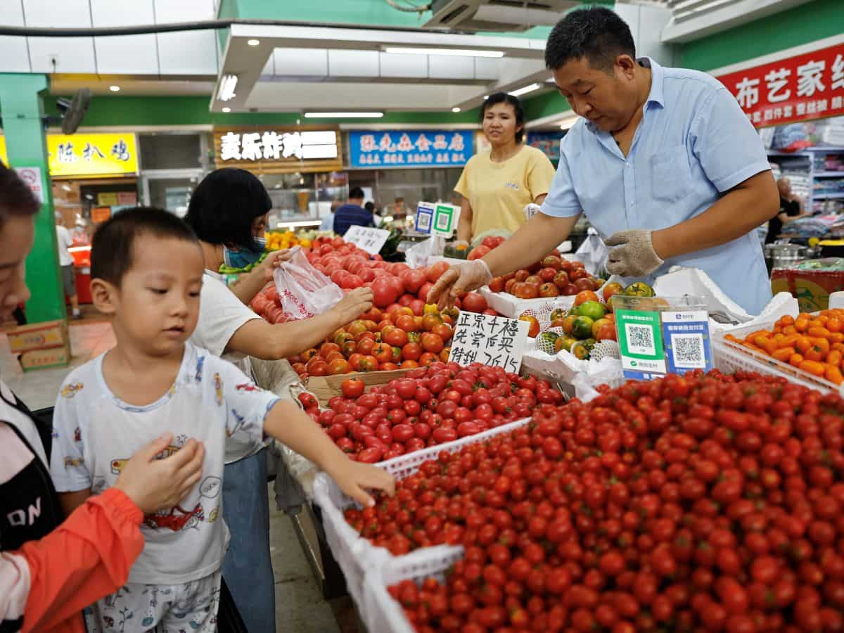 china-s-september-consumer-prices-flat-factory-deflation-persists