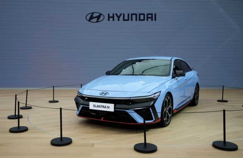 Hyundai sticks to EV rollout plans, sees solid growth this year