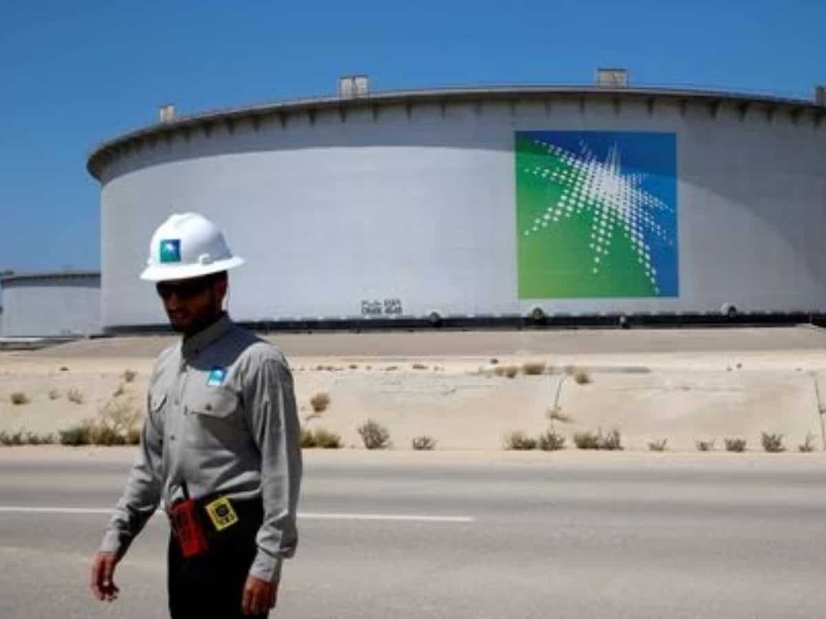 Oil rises ahead of key central bank meetings amid heightened Mideast tensions