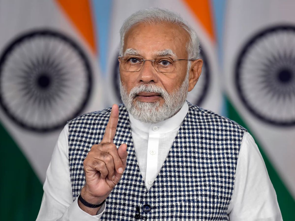 India is moving forward with pledge of abandoning mentality of slavery: PM Modi in Gujarat