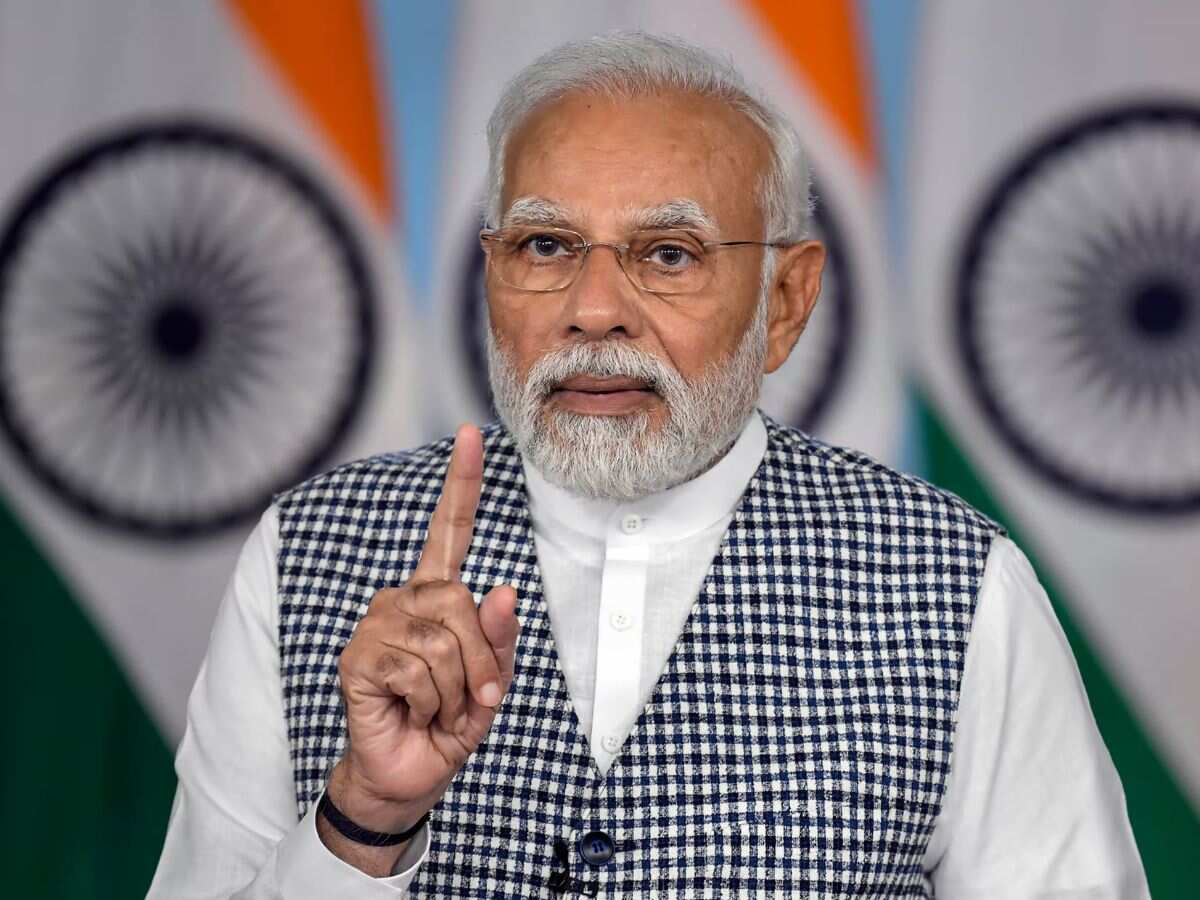 ​India is moving forward with pledge of abandoning mentality of slavery: PM Modi in Gujarat
