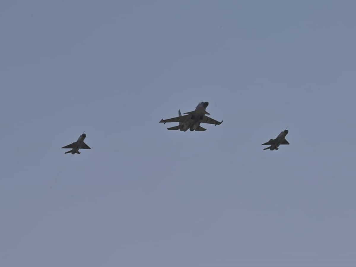 MiG-21 Bisons fly for the last time over Rajasthan's Barmer, IAF No 4 Squadron to get Sukhoi-30MKIs