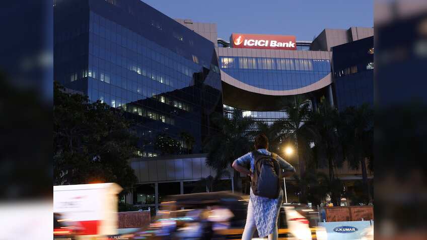  ICICI Bank customers can now make payments to merchant QR code using digital rupee app 