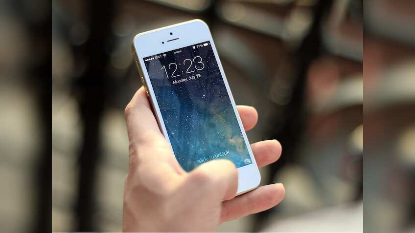 India's 5G smartphone shipment grow to 57% in Q3: Report