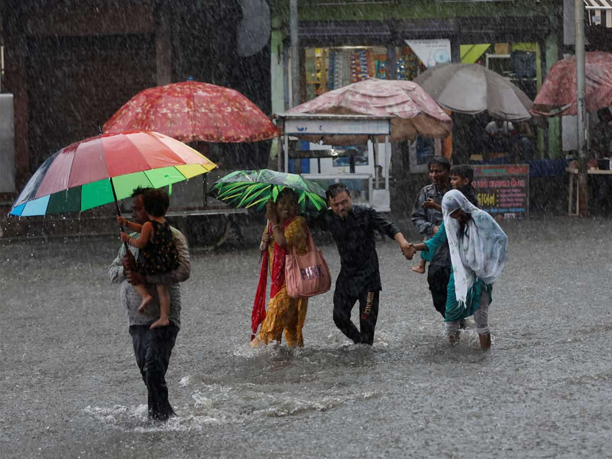 Meteorological Department Forecasts Rainfall In Parts Of Andhra Pradesh ...