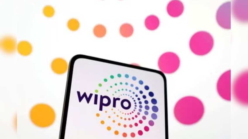Wipro asks employees to work from office thrice a week