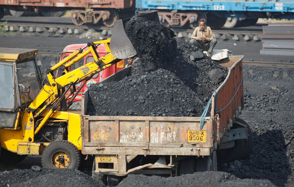 Coal Ministry aims for 1,404 MT production by 2027, stocks steadily increasing