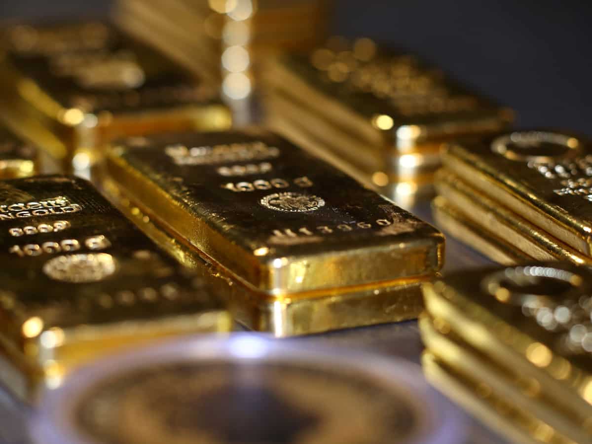 Gold flat as investors gear up for US inflation report