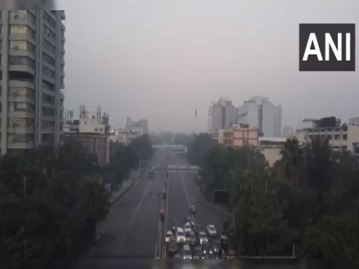 Delhi's air quality very poor, vehicular emissions largest contributor