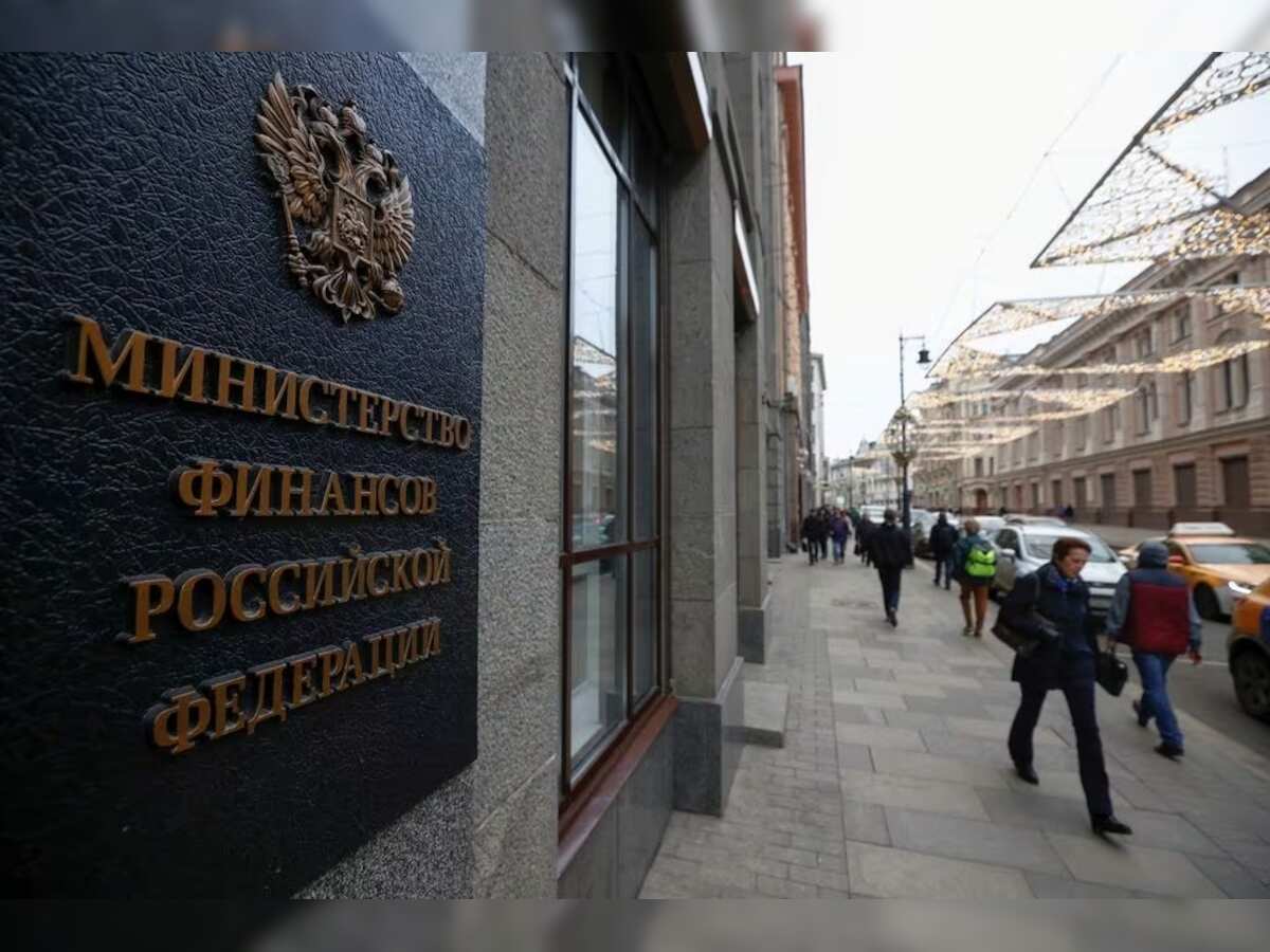 Western investors spooked as Moscow mulls compulsory share