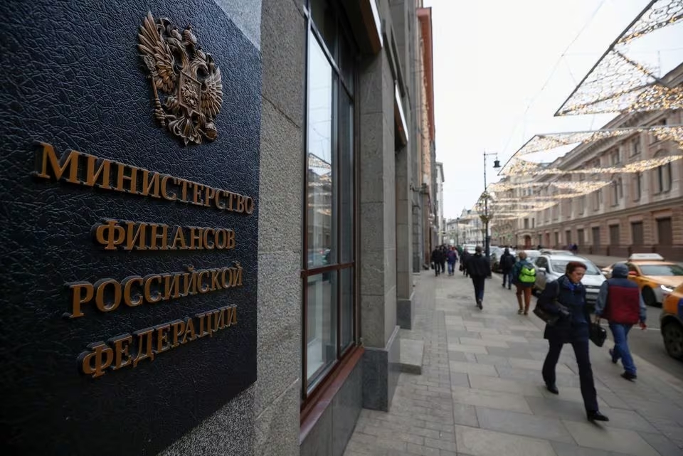 Western investors spooked as Moscow mulls compulsory share