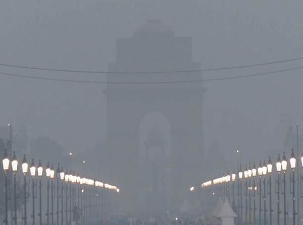 Air pollution in Delhi drops from very poor to poor