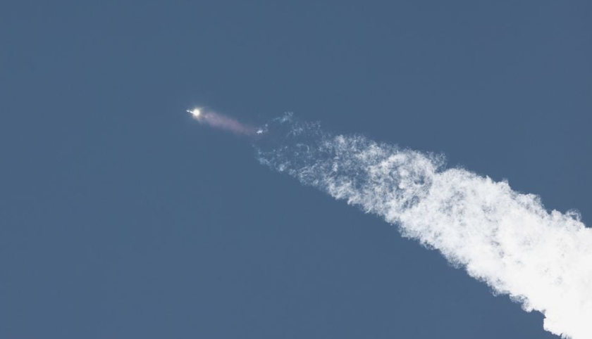 SpaceX Starship launch failed minutes after reaching space