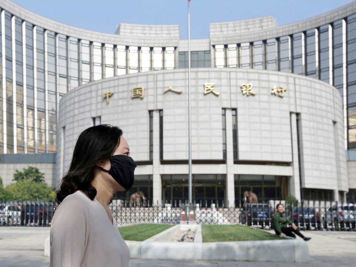 China keeps lending benchmark rates unchanged, as expected