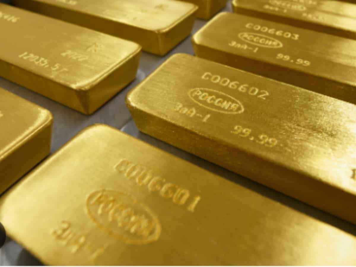 BERNAMA - GOLD RISES ON WEAK US DOLLAR