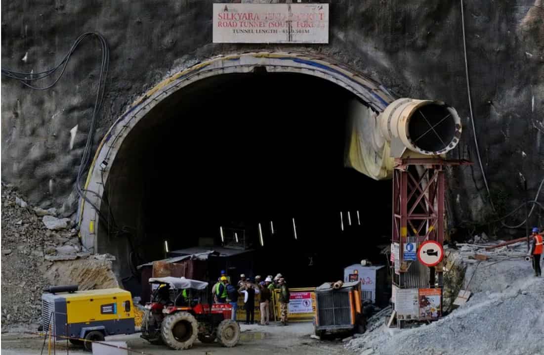 Uttarakhand Tunnel Collapse: Landline facility set up for trapped workers; auger drill stuck in rubble, rescue may take several weeks more | Day 14