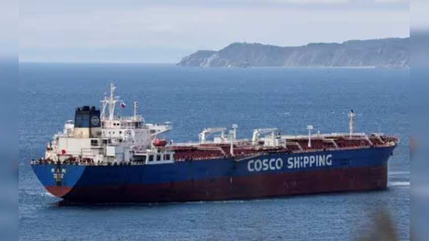 Currency clashes sour Russia's oil trade with Asia