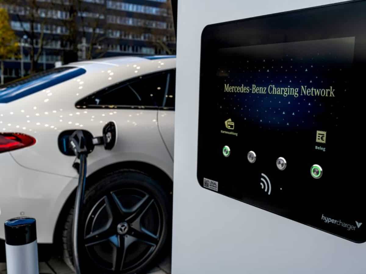 Mercedes-Benz inaugurates first German charging hub in Mannheim