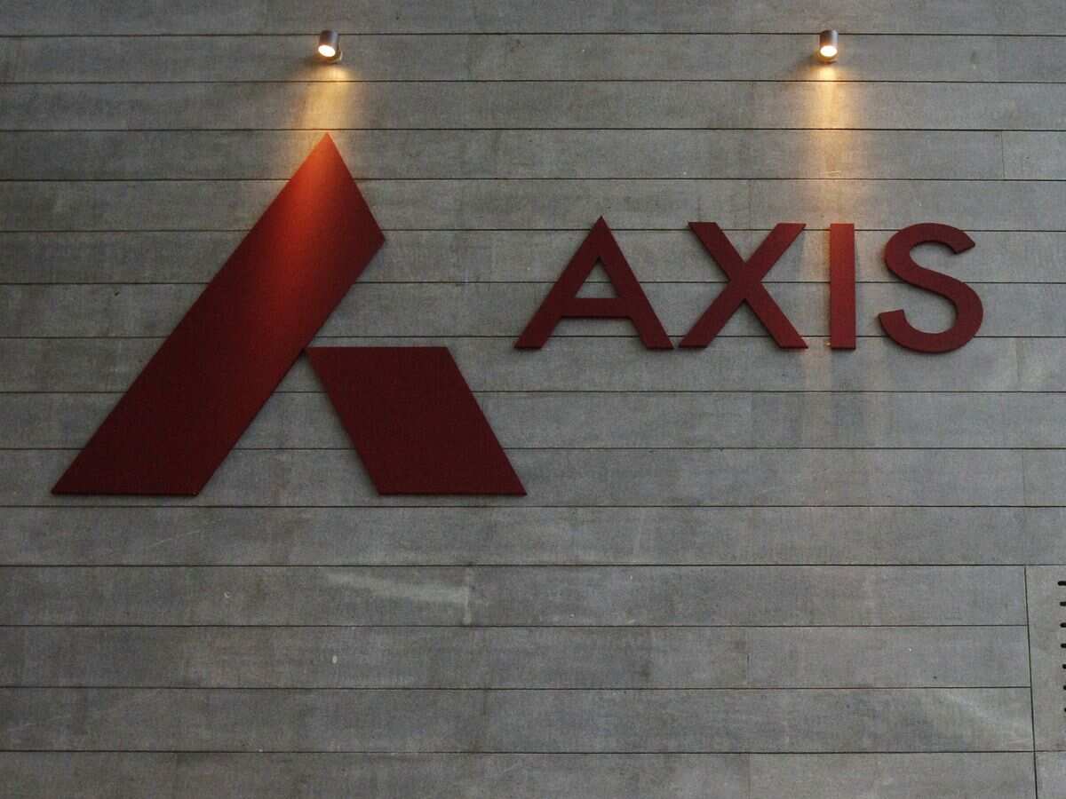 Axis AMC eyes Rs 3 lakh crore AUM by March; expects Rs 2,500 crore from new fund 