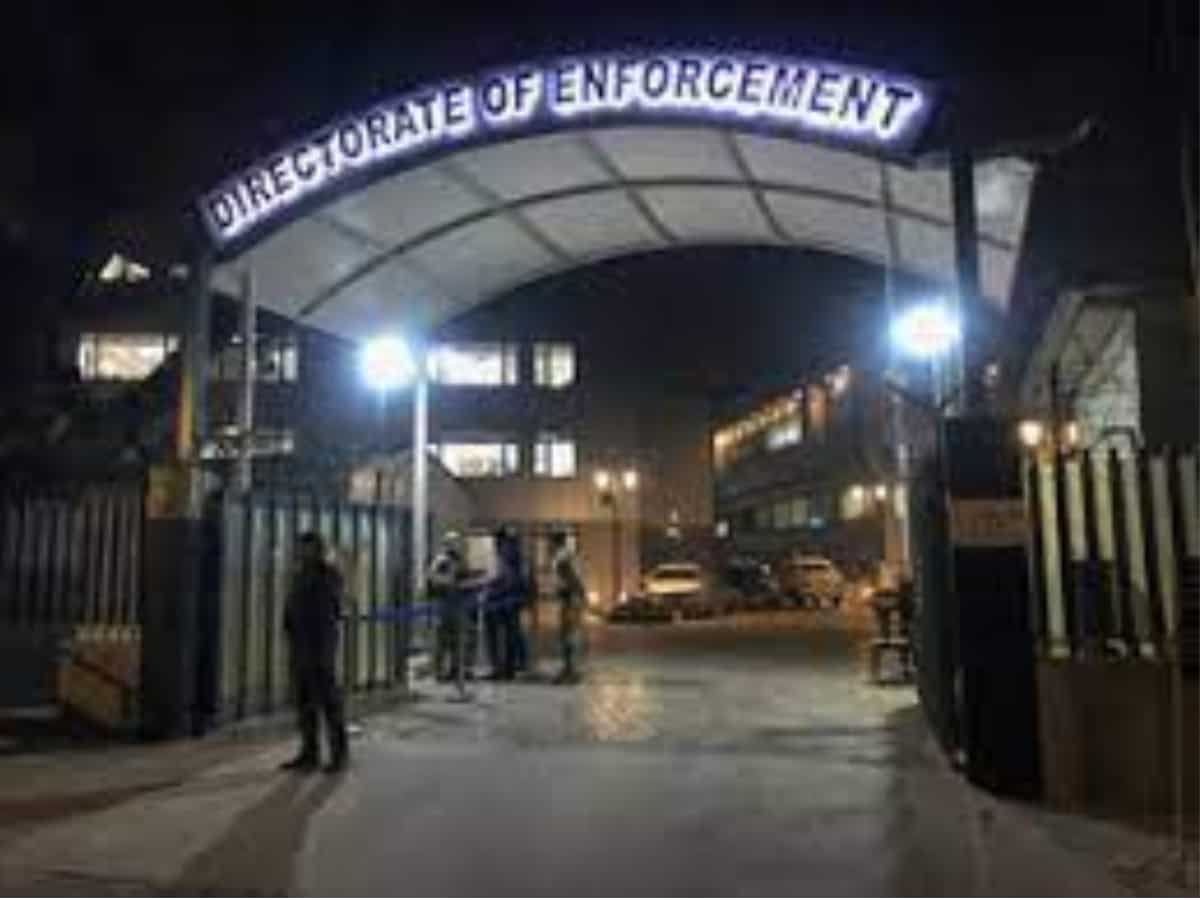 Enforcement Directorate carries out raids in Rs 250 crore case related to J-K Bank Srinagar