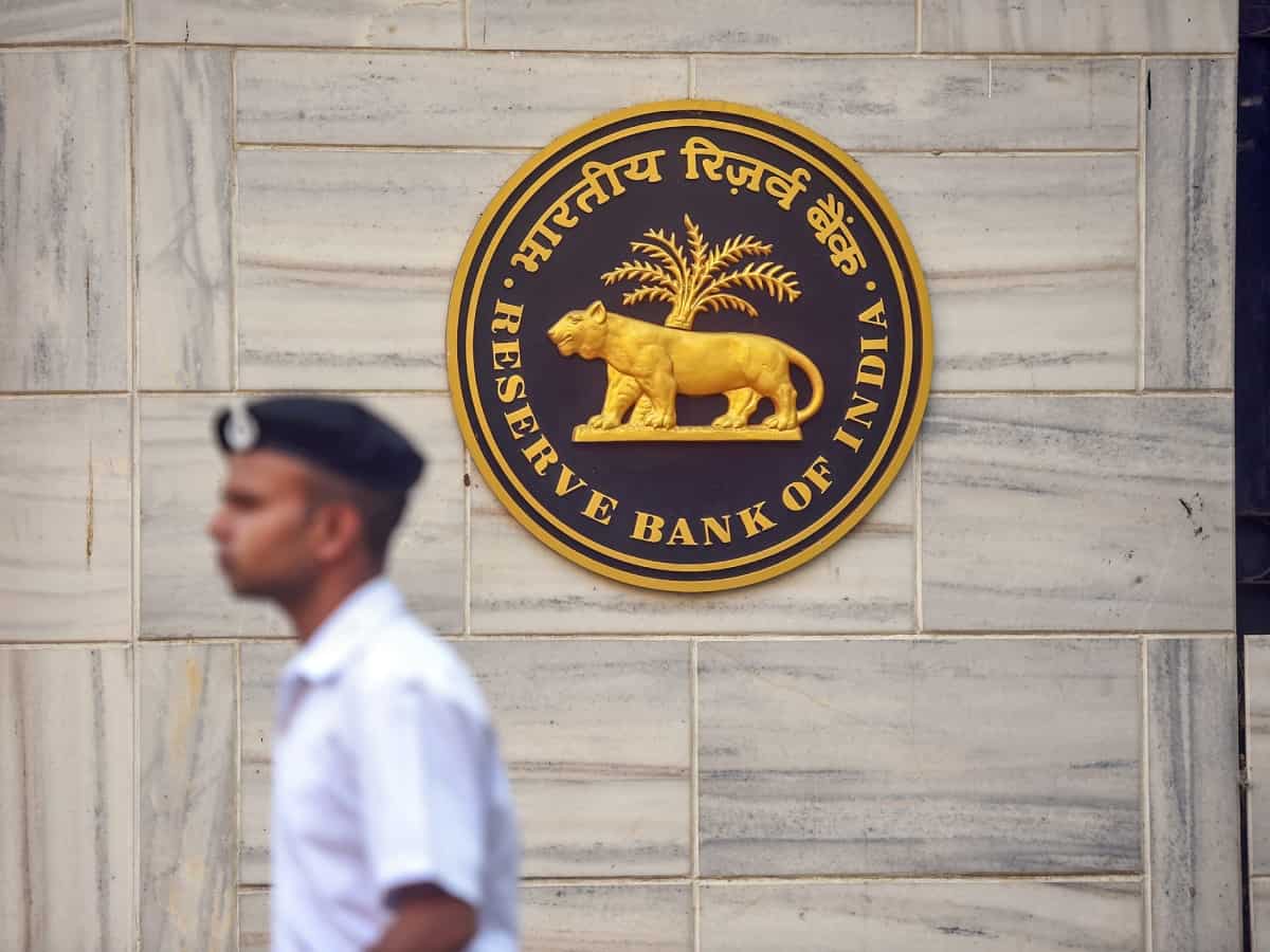 RBI reports over 97% return of Rs 2,000 banknotes