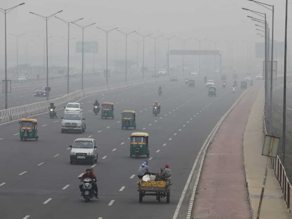 Delhi continues to struggle with 'Very Poor' Air Quality, overall AQI at 374