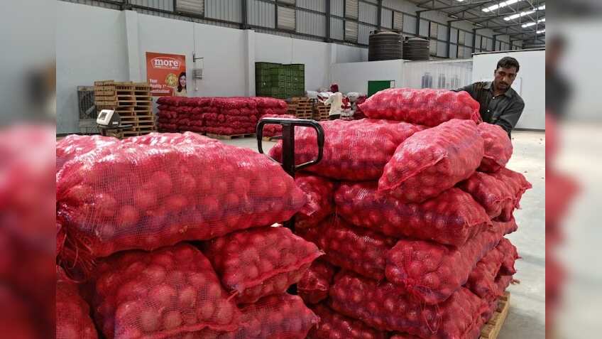 Centre remains committed to taming onion prices, to continue to procure bulb