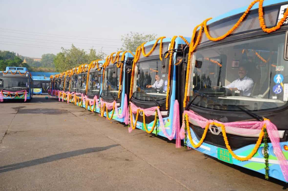 Delhi LG, CM Flag Off 500 Electric Buses | Zee Business