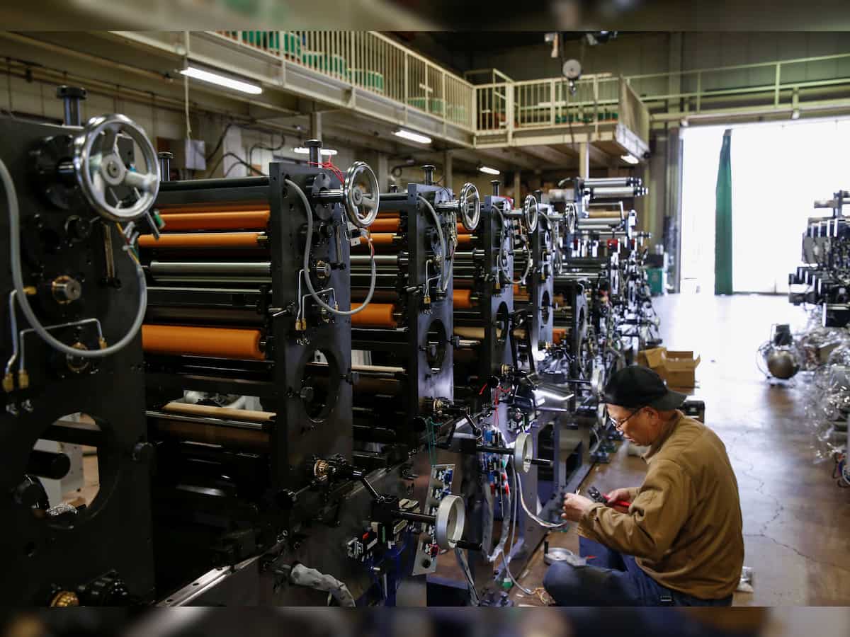 Japan's factory activity extends declines as pressures persist: PMI