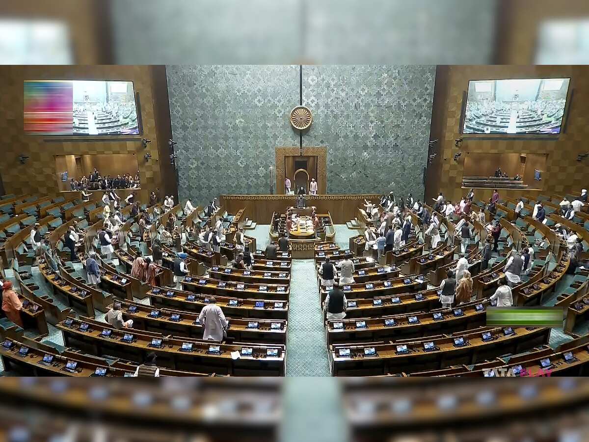 33 opposition members suspended from Lok Sabha, includes Congress, DMK, TMC leaders