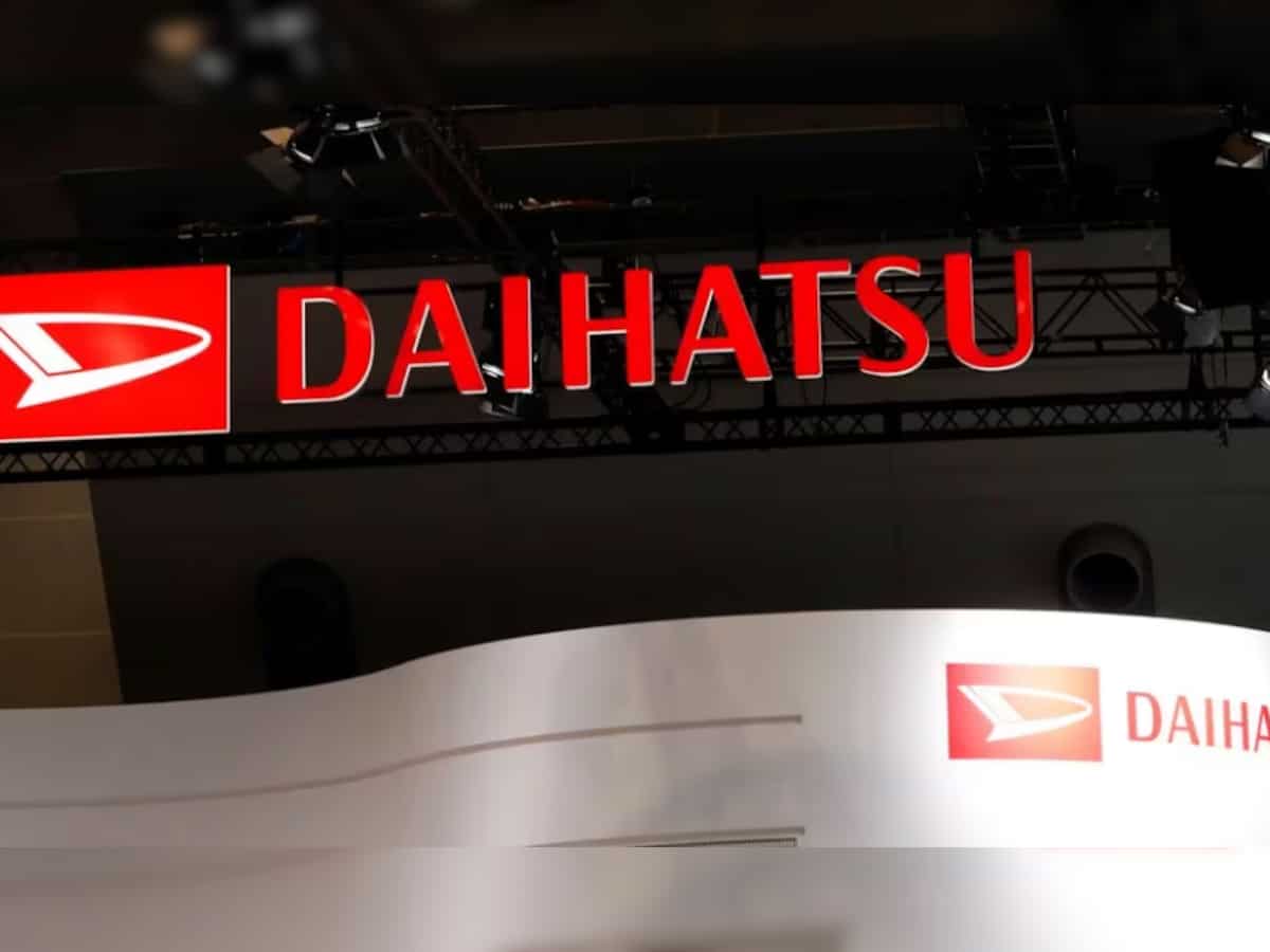 Toyota's Daihatsu will expand production halt over safety scandal - Nikkei