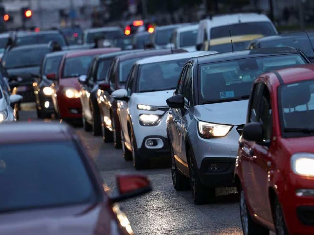 Delhi government unveils End-of-Life policy for old vehicles