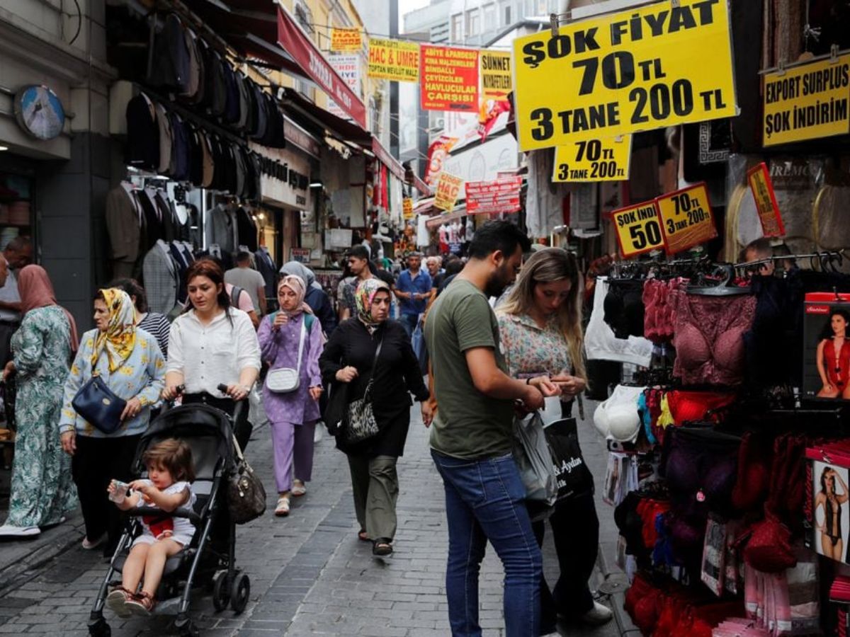 Turkey Raises Monthly Minimum Wage By 49 For 2024 Zee Business Turkey raises monthly minimum wage by 49 for 2024 zee business