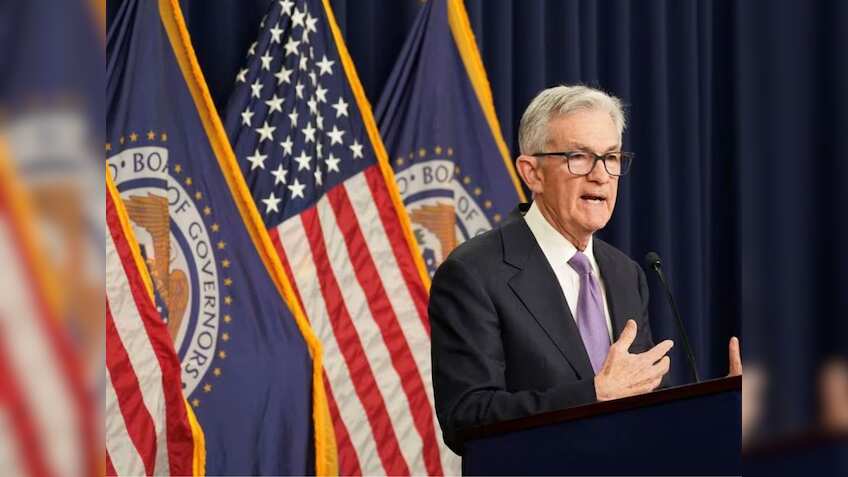 Fed minutes meetings cite lower inflation risks, concern about 'overly restrictive' policy