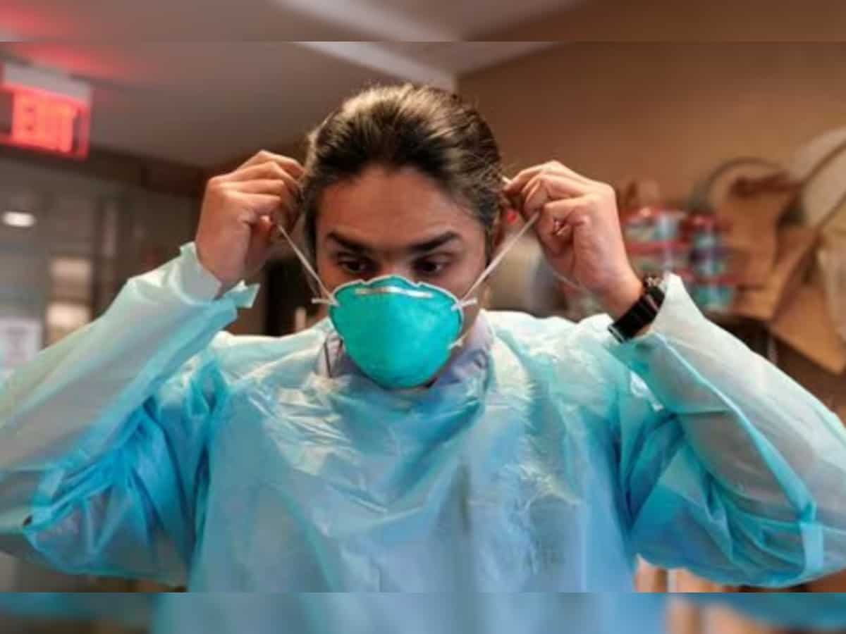 Mask mandates return at some US hospitals as COVID, flu jump
