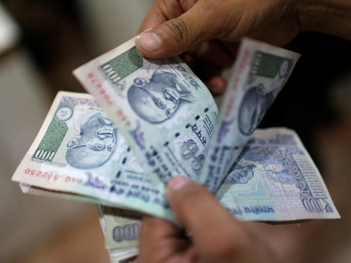 Delhi's per capita income rises over 14% to