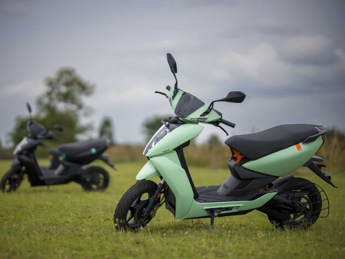 Ather 450S price reduced by Rs 20,000, now cheaper than base variants of Bajaj Chetak and TVS i-Qube: Check new price, range